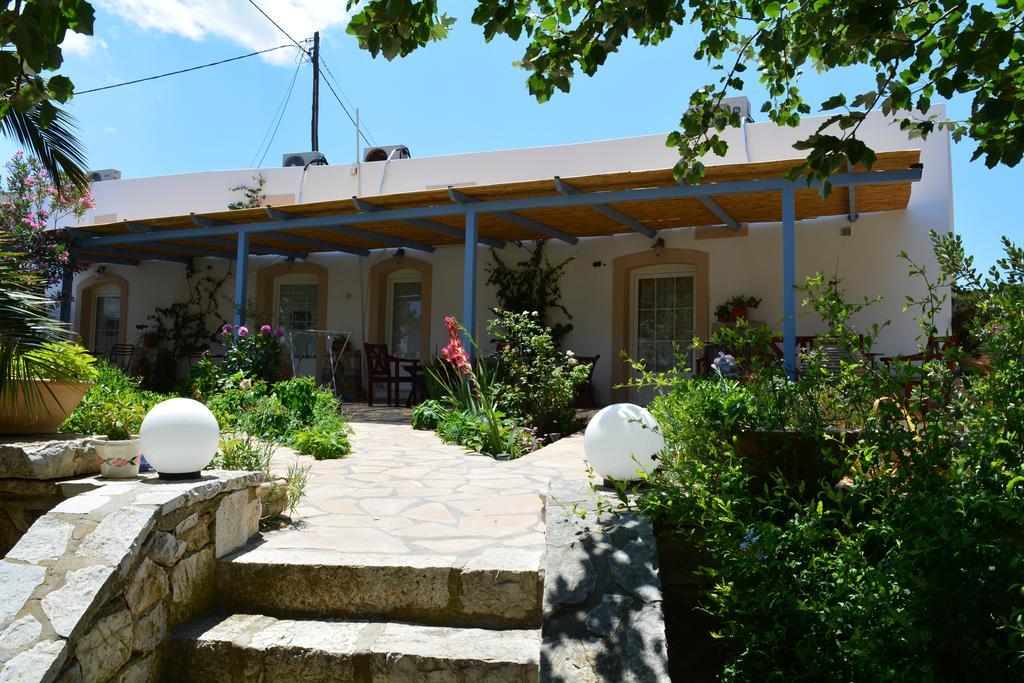 Volta Stonehouse Apartments Fratsia Exterior foto